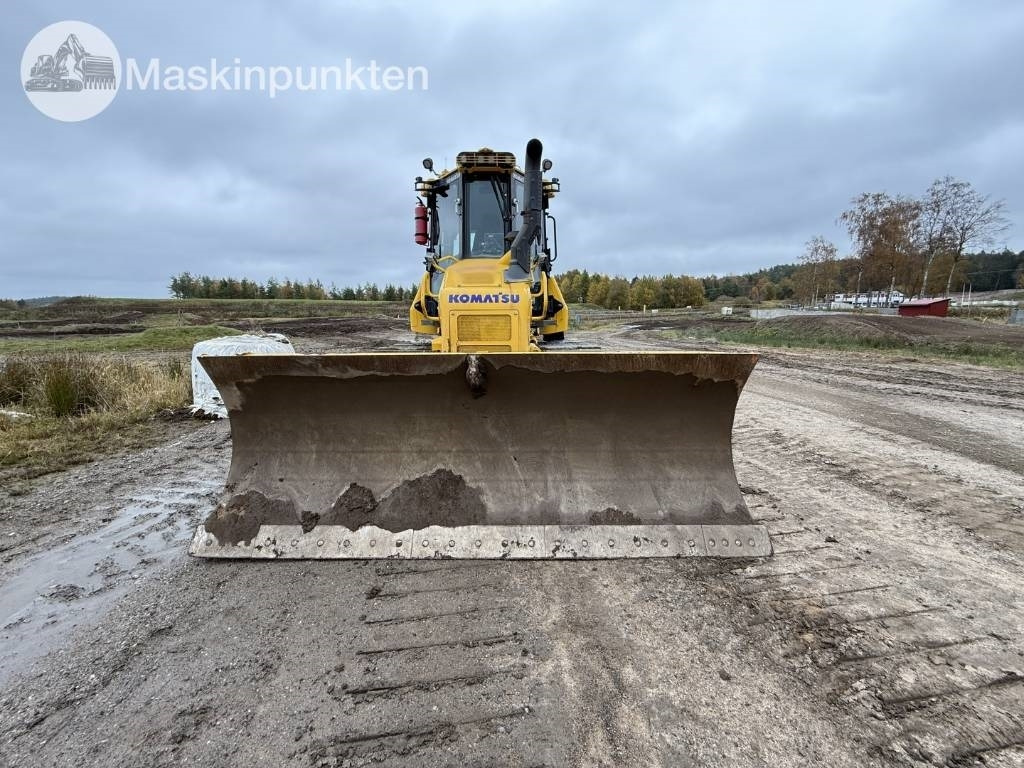 Komatsu D 51 Pxi-24EO - Buldozér: obrázok 2 Komatsu D 51 Pxi-24EO - Buldozér: obrázok 2