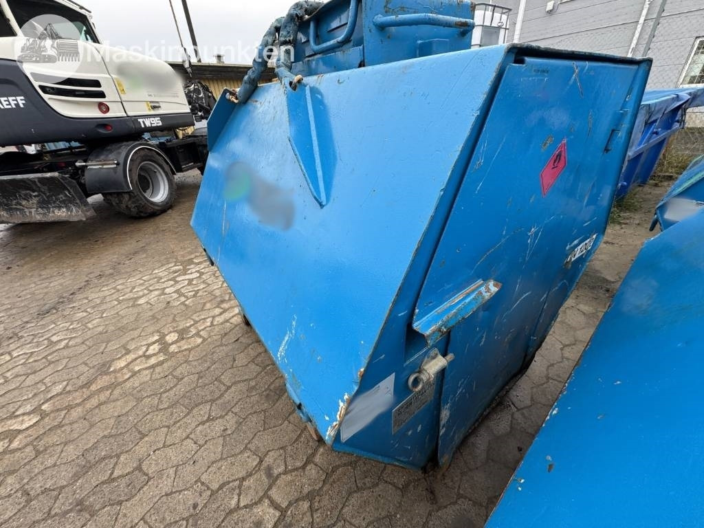 Komatsu PC 210 LC-11E0 - Pásové rýpadlo: obrázok 5 Komatsu PC 210 LC-11E0 - Pásové rýpadlo: obrázok 5