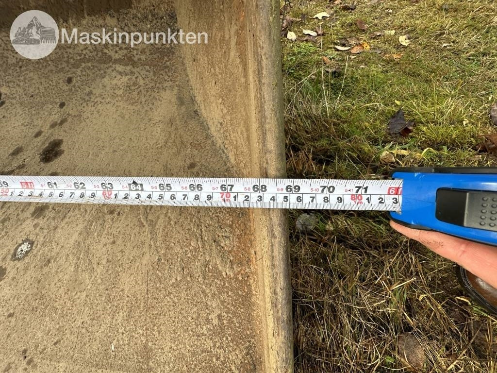 Pásové rýpadlo Komatsu PC 210 LC-8: obrázok 30