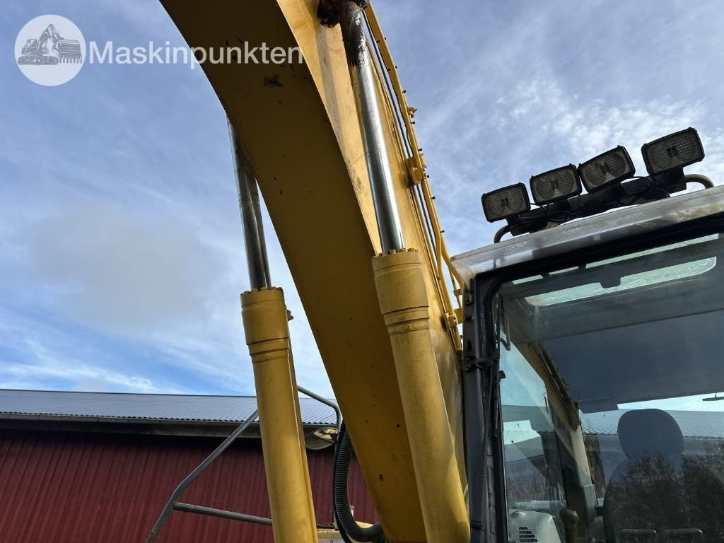 Pásové rýpadlo Komatsu PC 210 LC-8: obrázok 6