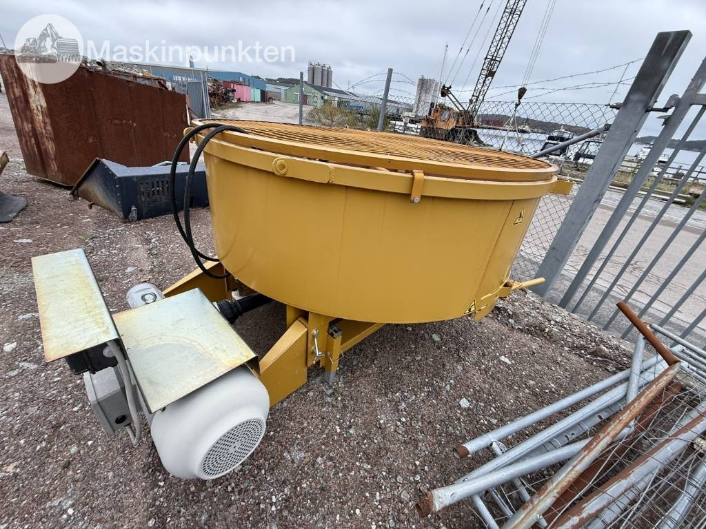 Mammut TM 200 Betongblandare - Stavebná miešačka: obrázok 1 Mammut TM 200 Betongblandare - Stavebná miešačka: obrázok 1