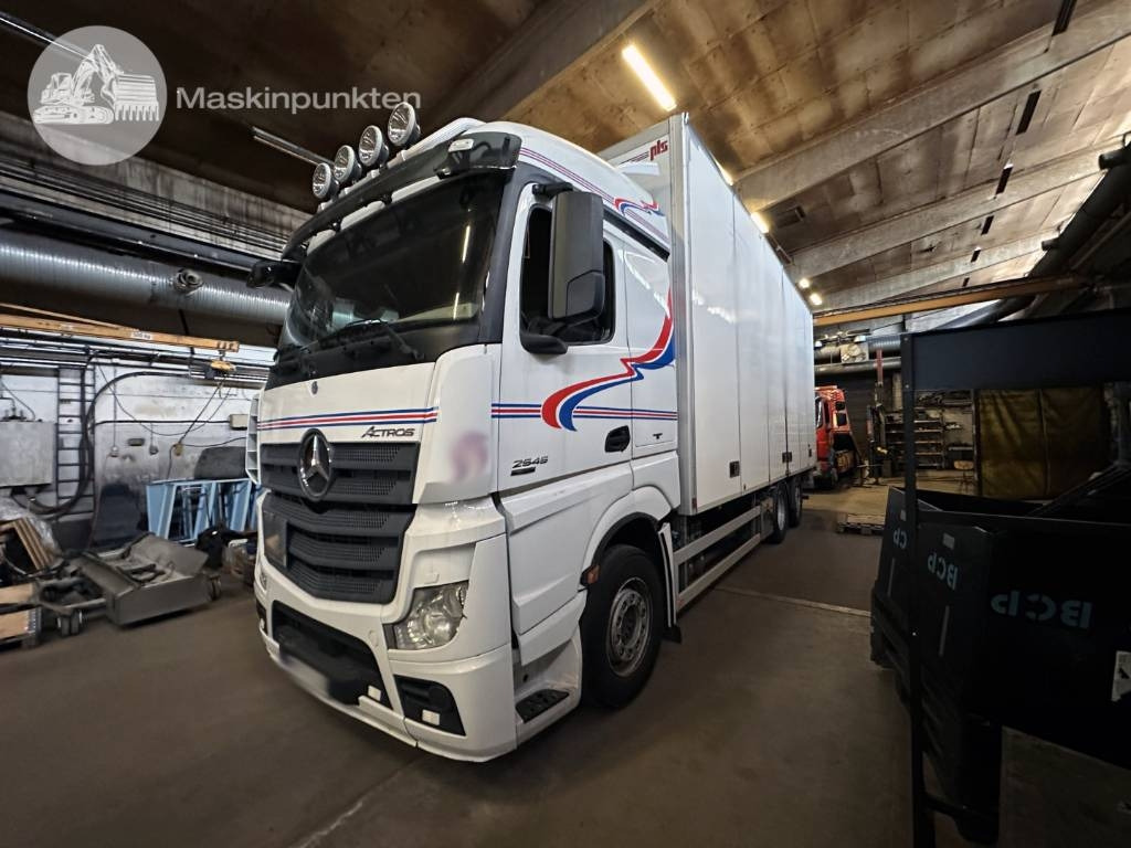 Mercedes-Benz Actros 2545 - Skříňový nákladní auto: obrázok 1 Mercedes-Benz Actros 2545 - Skříňový nákladní auto: obrázok 1