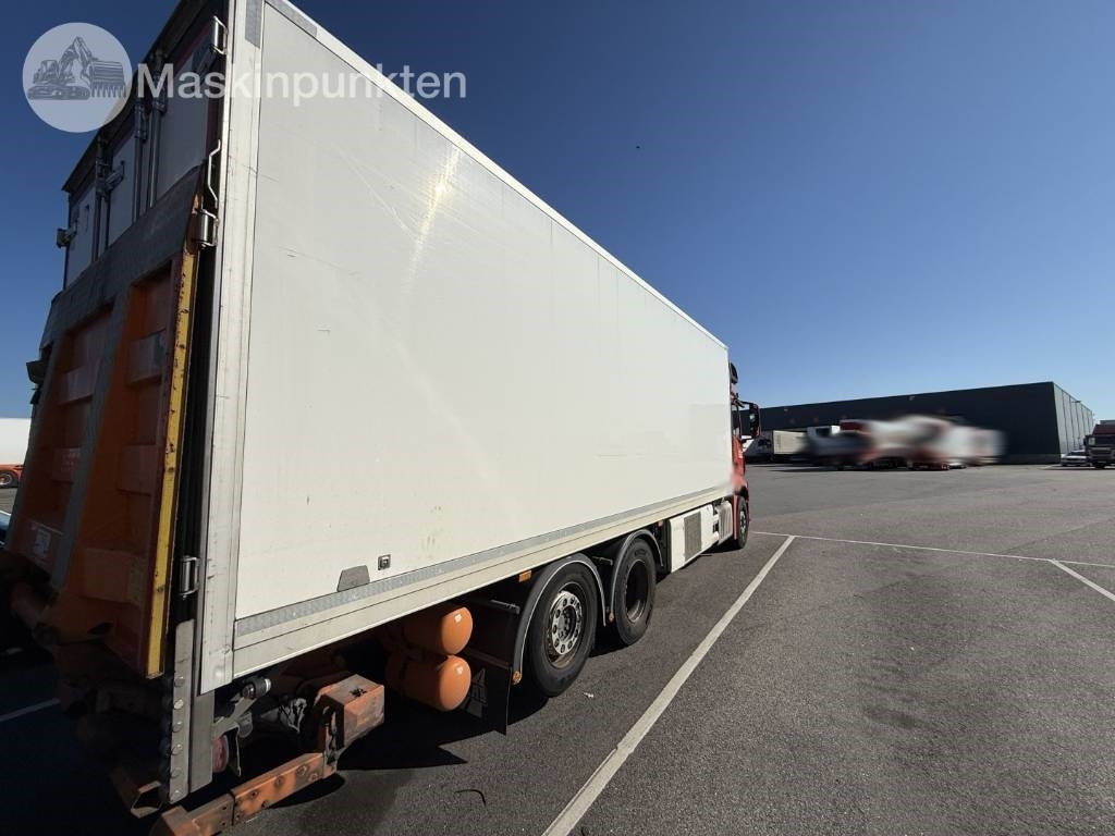 Mercedes-Benz Actros 2551 - Chladirenské nákladné vozidlo: obrázok 5 Mercedes-Benz Actros 2551 - Chladirenské nákladné vozidlo: obrázok 5