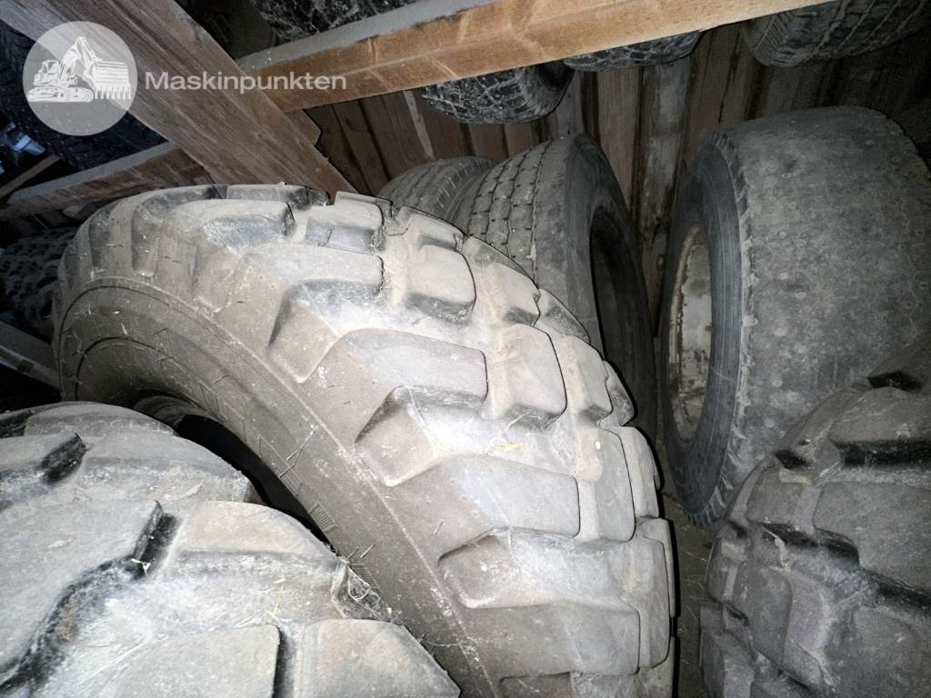 Michelin 17.5R25 Hjullastardäck - Pneumatika pre Stavebné stroje: obrázok 4 Michelin 17.5R25 Hjullastardäck - Pneumatika pre Stavebné stroje: obrázok 4