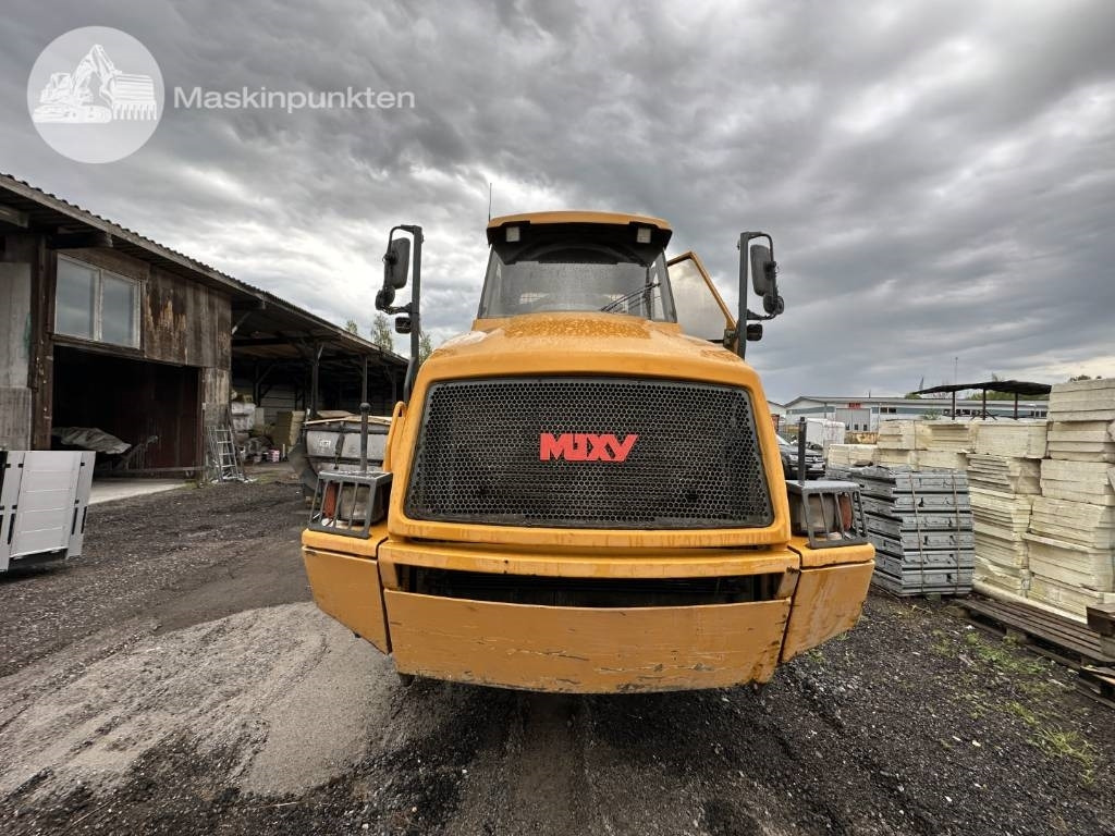 Moxy MT 25 - Ťahačový kĺbový damper: obrázok 3 Moxy MT 25 - Ťahačový kĺbový damper: obrázok 3