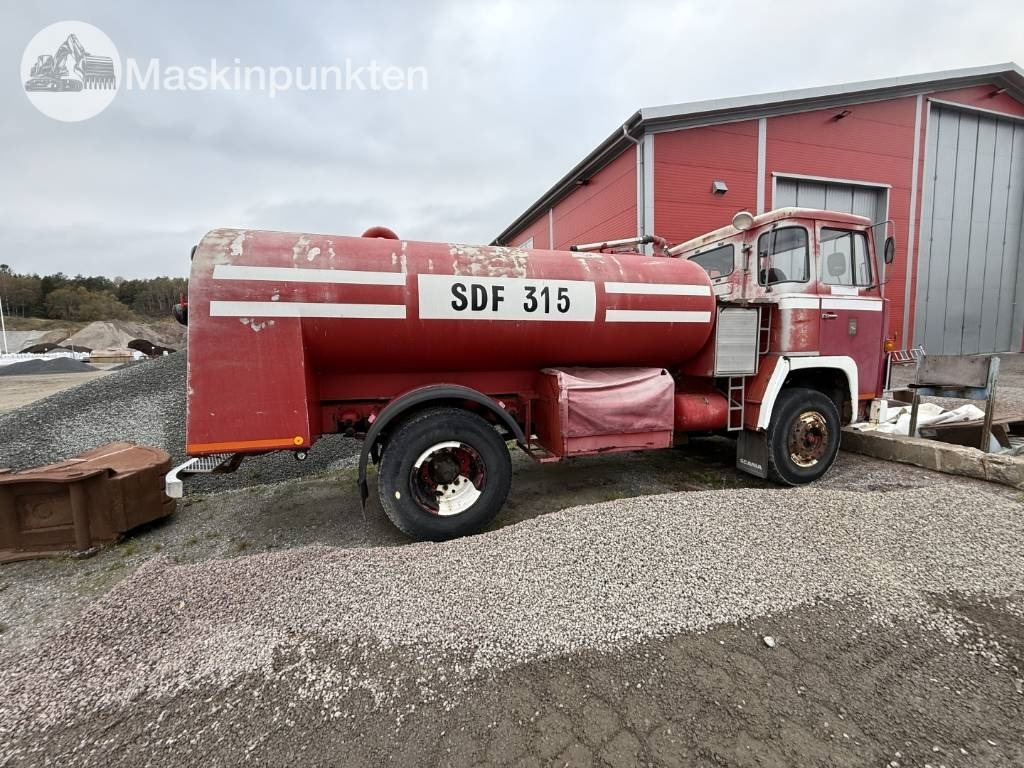 Scania 11050 brandbil - Hasičské vozidlo: obrázok 4 Scania 11050 brandbil - Hasičské vozidlo: obrázok 4