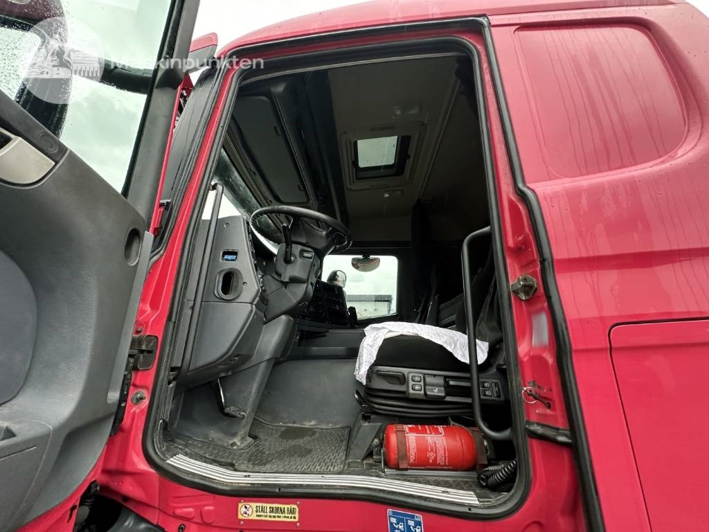 Sklápač Scania G 490: obrázok 10