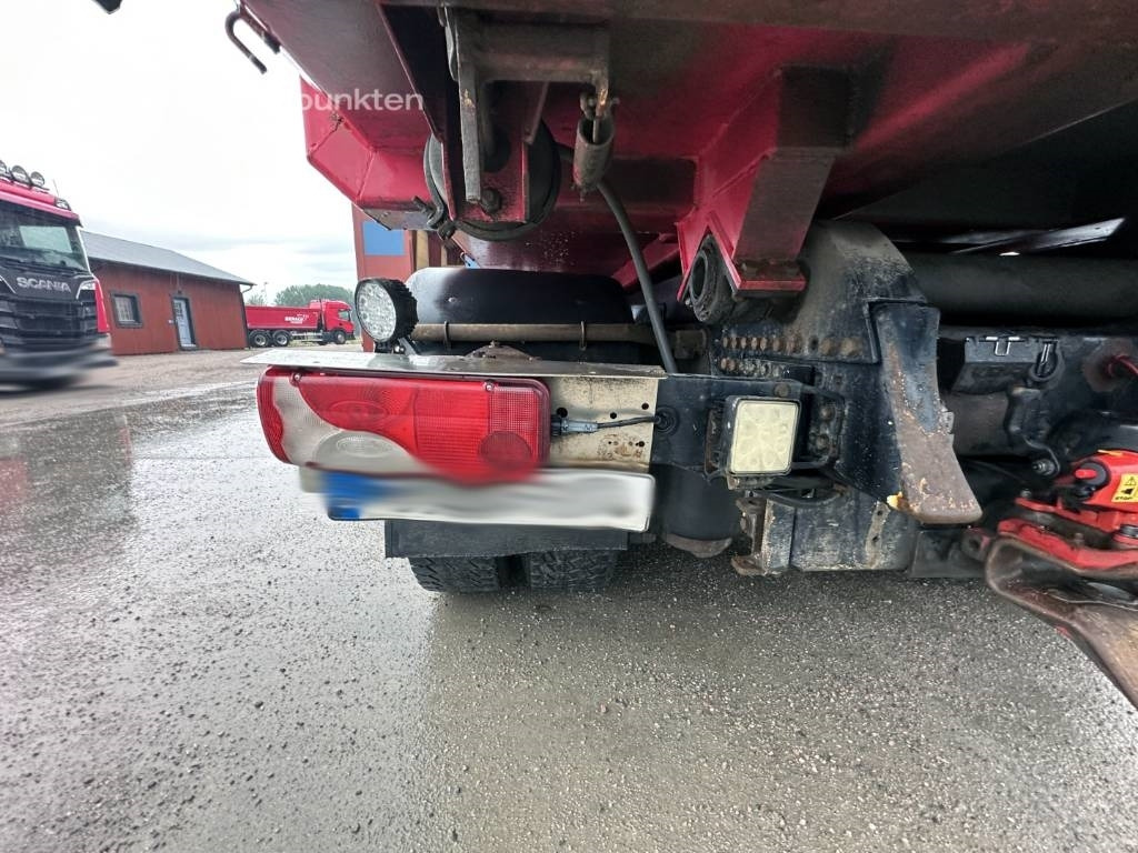 Sklápač Scania G 490: obrázok 39