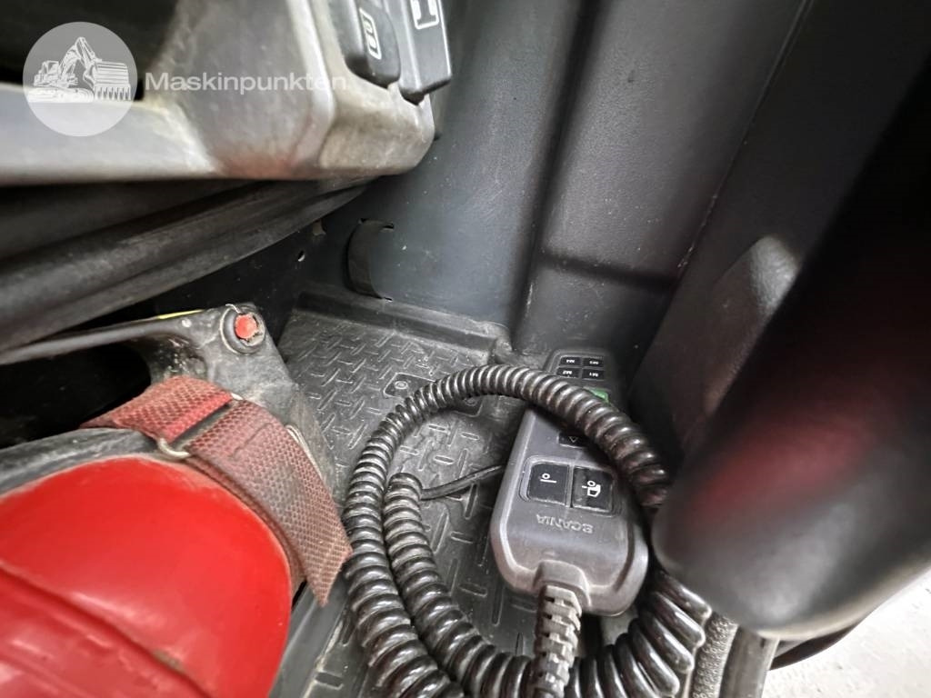 Sklápač Scania G 490: obrázok 12