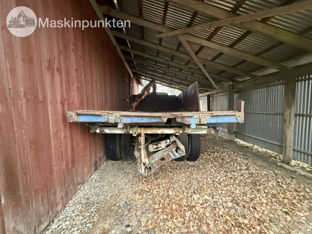 Scania LS 76 kranbil - Auto s hydraulickou rukou: obrázok 5 Scania LS 76 kranbil - Auto s hydraulickou rukou: obrázok 5