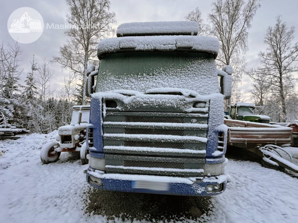 Scania R 124 GB 470 - Hákový nosič kontajnerov: obrázok 4 Scania R 124 GB 470 - Hákový nosič kontajnerov: obrázok 4