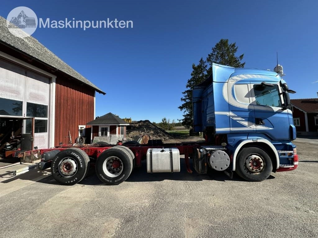 Scania R 560 LB - Podvozek s kabinou: obrázok 4 Scania R 560 LB - Podvozek s kabinou: obrázok 4