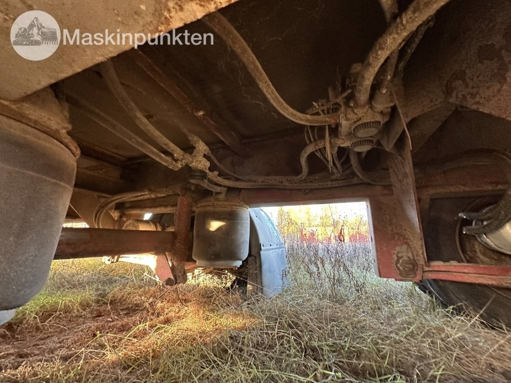 Leasing Skåpsläp med hydrauliskt öppningsbar sida  Skåpsläp med hydrauliskt öppningsbar sida: obrázok 43