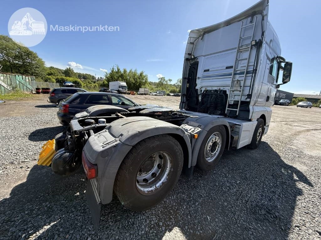 MAN TGX 26.500 Puscher - Ťahač: obrázok 5 MAN TGX 26.500 Puscher - Ťahač: obrázok 5