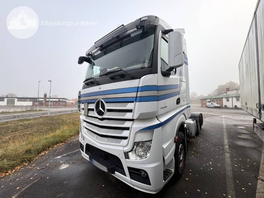 Mercedes-Benz Actros 2545 - Ťahač: obrázok 2 Mercedes-Benz Actros 2545 - Ťahač: obrázok 2