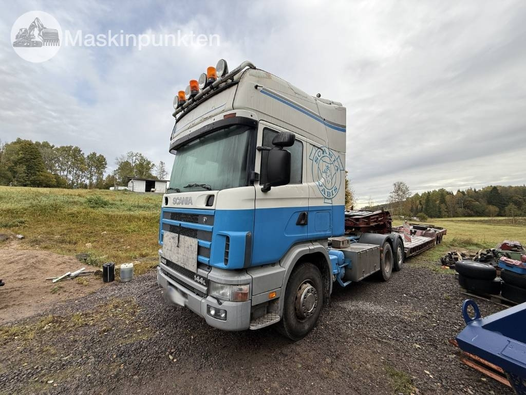 Scania R144LB6X2*4NB460 - Ťahač: obrázok 1 Scania R144LB6X2*4NB460 - Ťahač: obrázok 1