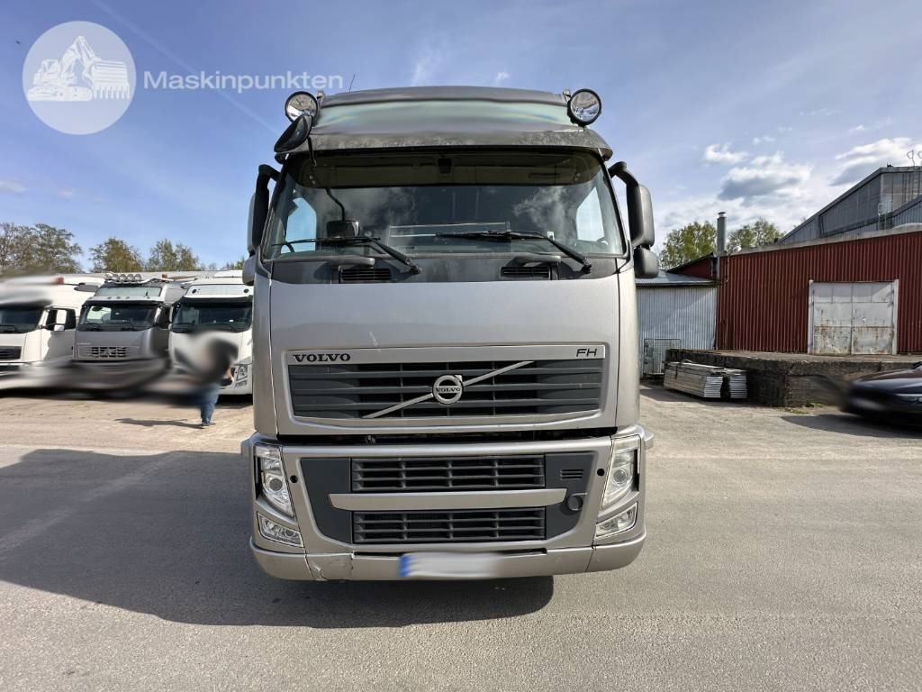 Volvo FH 440 Puscher - Ťahač: obrázok 2 Volvo FH 440 Puscher - Ťahač: obrázok 2