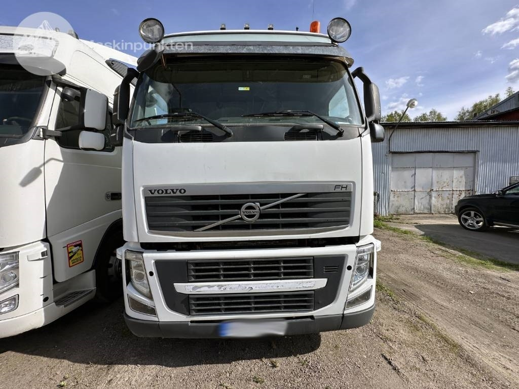 Volvo FH 440 Puscher - Ťahač: obrázok 2 Volvo FH 440 Puscher - Ťahač: obrázok 2