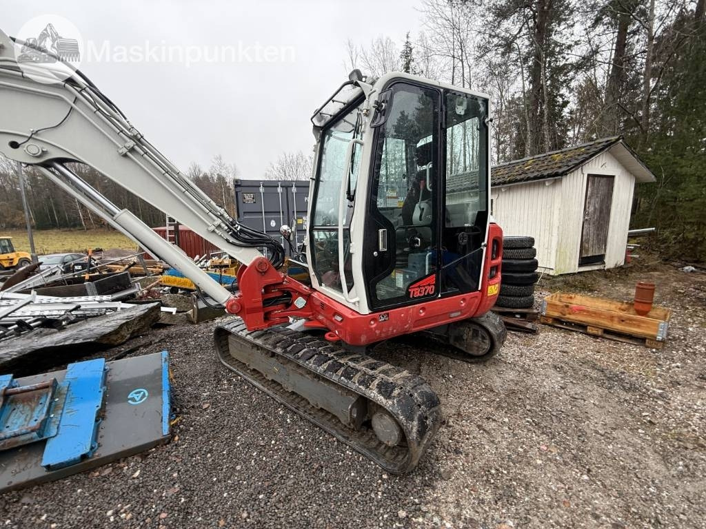 Takeuchi TB 370 - Pásové rýpadlo: obrázok 1 Takeuchi TB 370 - Pásové rýpadlo: obrázok 1
