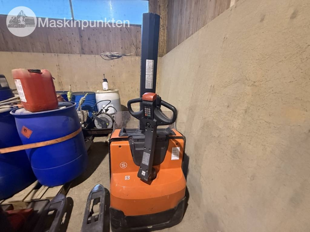 Toyota BT SWE 160 L - Elektrický vysokozdvižný vozík: obrázok 1 Toyota BT SWE 160 L - Elektrický vysokozdvižný vozík: obrázok 1