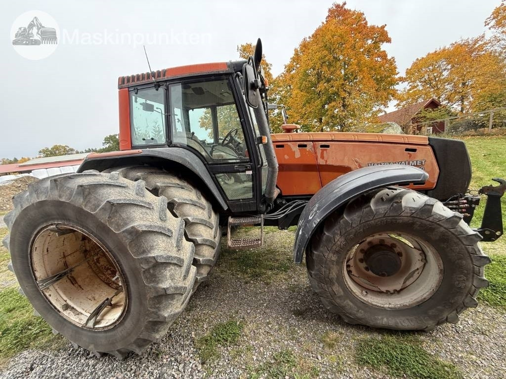 Valtra Valmet 8350-4 - Traktor: obrázok 4 Valtra Valmet 8350-4 - Traktor: obrázok 4