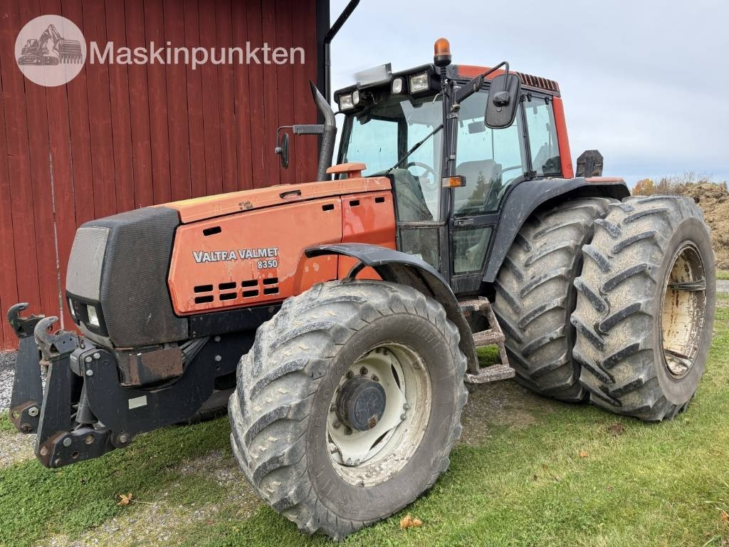 Valtra Valmet 8350-4 - Traktor: obrázok 1 Valtra Valmet 8350-4 - Traktor: obrázok 1