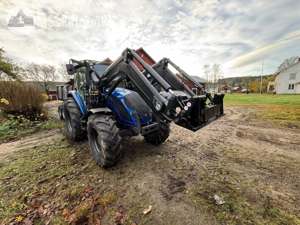 Valtra Valmet A 114 - Traktor: obrázok 4 Valtra Valmet A 114 - Traktor: obrázok 4
