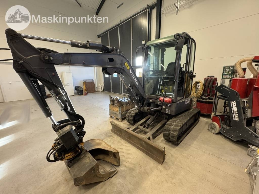 Volvo ECR 25 D - Mini rýpadlo: obrázok 1 Volvo ECR 25 D - Mini rýpadlo: obrázok 1