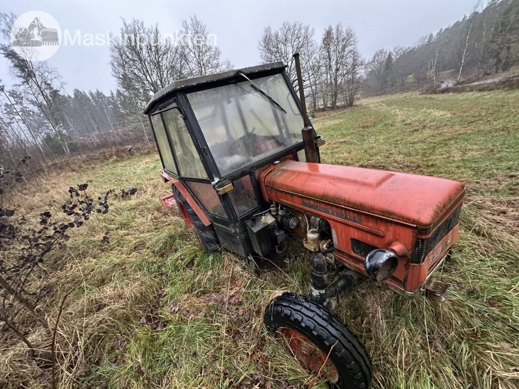 Zetor 6718 - Traktor: obrázok 3 Zetor 6718 - Traktor: obrázok 3