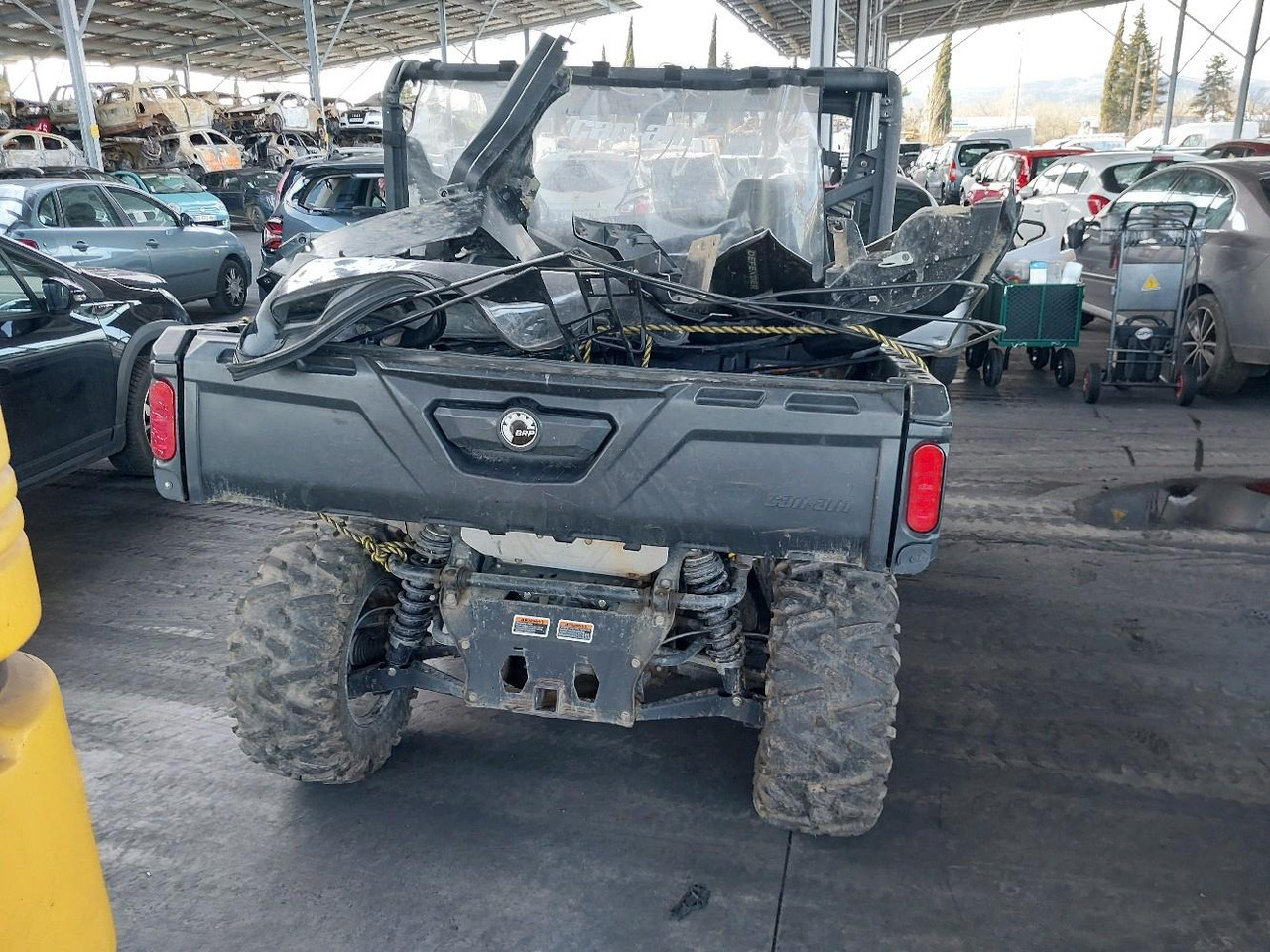 CAN-AM DEFENDER MD10 1000 XT - ATV/ Štvorkolka: obrázok 5 CAN-AM DEFENDER MD10 1000 XT - ATV/ Štvorkolka: obrázok 5