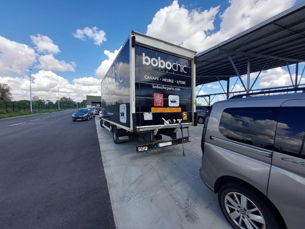 IVECO PORTEUR 65C14N - Dodávka skriňová nadstavba: obrázok 5 IVECO PORTEUR 65C14N - Dodávka skriňová nadstavba: obrázok 5