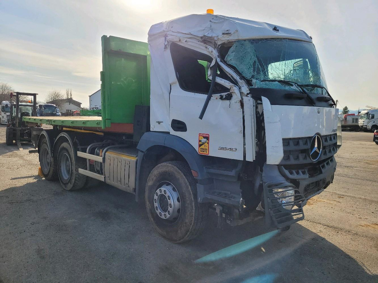 MERCEDES AROCS 2640 6X4 - Valníkový/ Plošinový nákladný automobil: obrázok 1 MERCEDES AROCS 2640 6X4 - Valníkový/ Plošinový nákladný automobil: obrázok 1