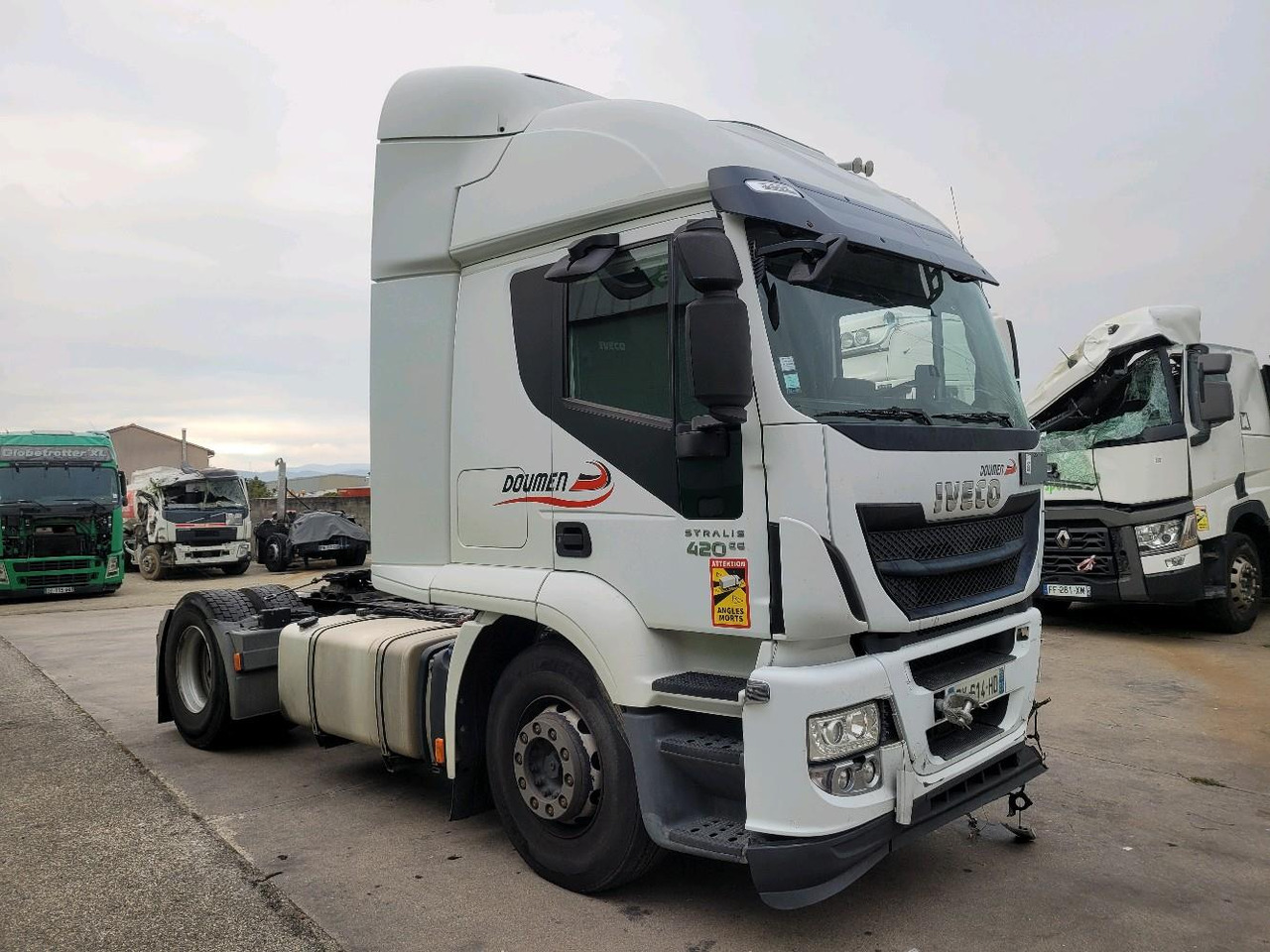 IVECO STRALIS 440S42 4X2 - Ťahač: obrázok 1 IVECO STRALIS 440S42 4X2 - Ťahač: obrázok 1