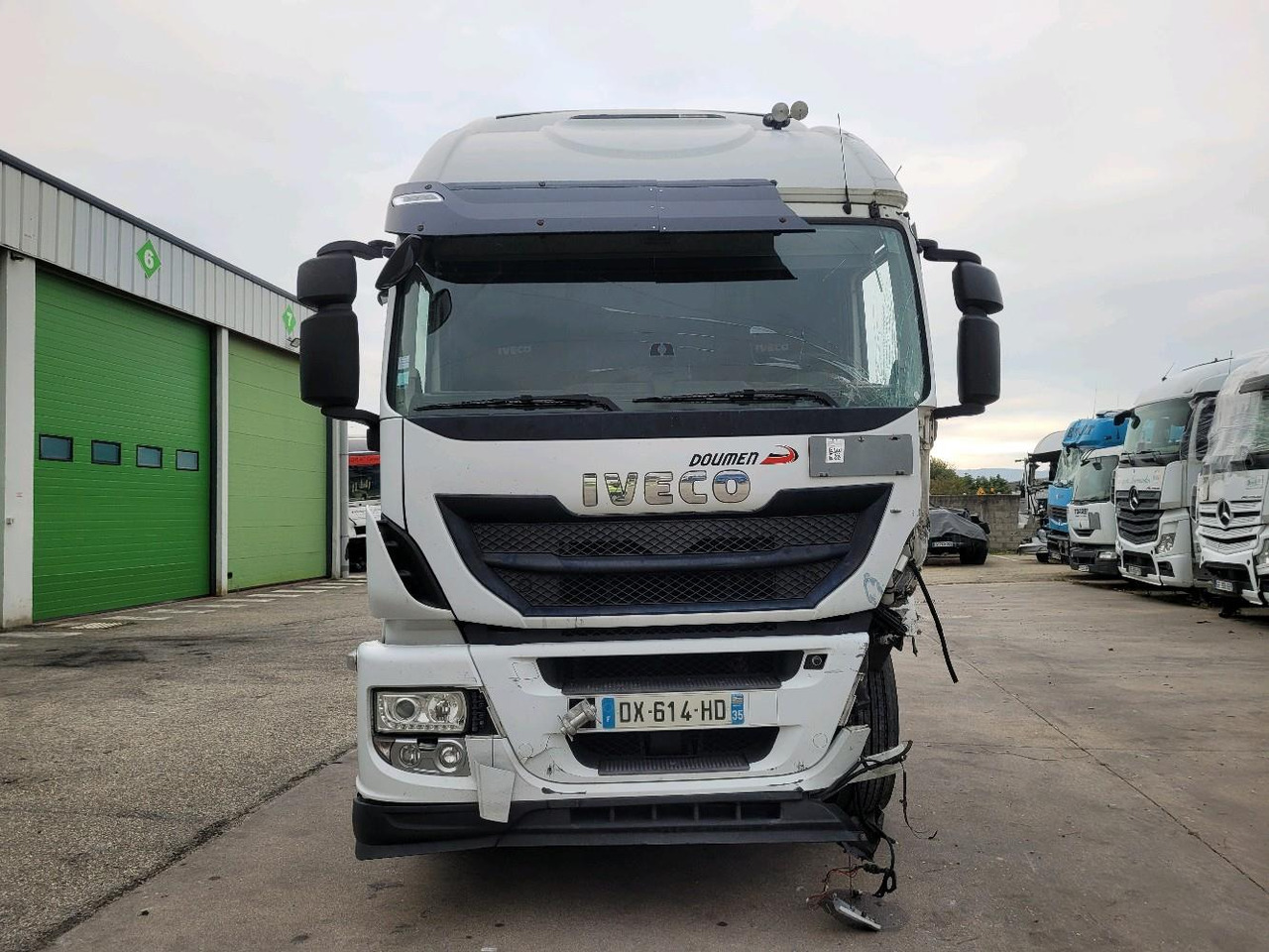 IVECO STRALIS 440S42 4X2 - Ťahač: obrázok 2 IVECO STRALIS 440S42 4X2 - Ťahač: obrázok 2