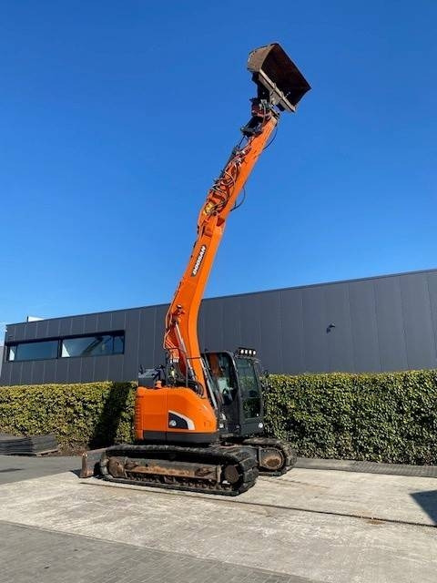Doosan DX140 LCR-5 - Pásové rýpadlo: obrázok 1 Doosan DX140 LCR-5 - Pásové rýpadlo: obrázok 1
