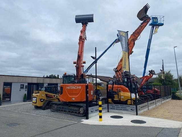 Kubota R 065 - Kolesový nakladač: obrázok 5 Kubota R 065 - Kolesový nakladač: obrázok 5