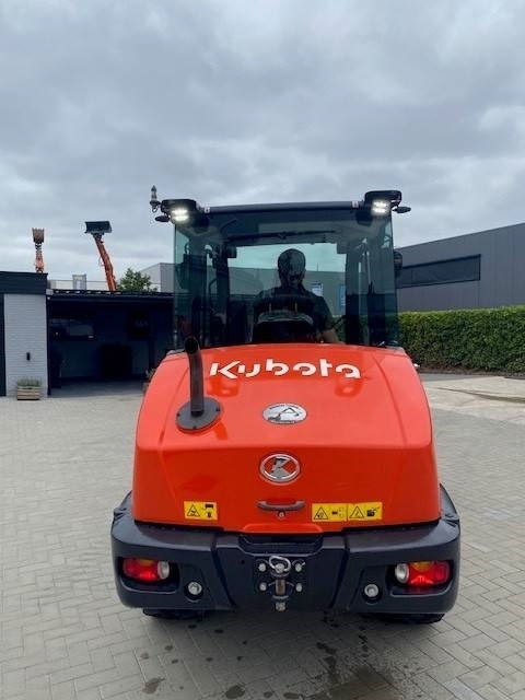 Kubota R 070 - Kolesový nakladač: obrázok 3 Kubota R 070 - Kolesový nakladač: obrázok 3