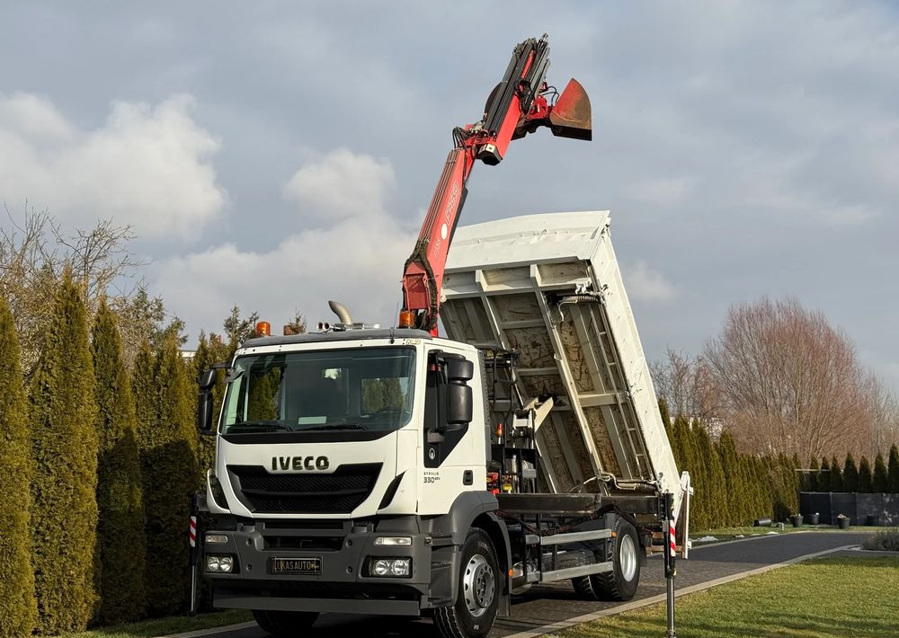 Iveco STRALIS 330 / 4x2 / FASSI F135 / WYWROTKA - Sklápač: obrázok 1 Iveco STRALIS 330 / 4x2 / FASSI F135 / WYWROTKA - Sklápač: obrázok 1