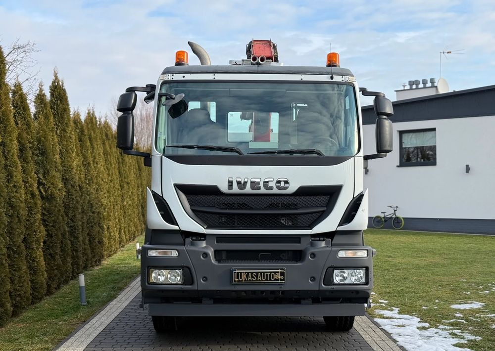 Iveco STRALIS 330 / 4x2 / FASSI F135 / WYWROTKA - Sklápač: obrázok 5 Iveco STRALIS 330 / 4x2 / FASSI F135 / WYWROTKA - Sklápač: obrázok 5