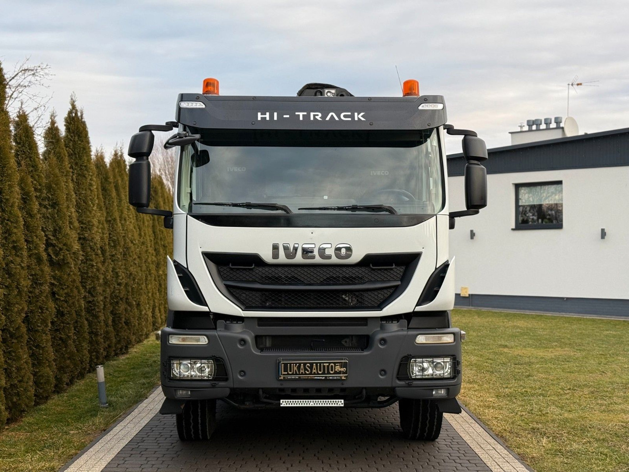 Iveco TRAKKER 450 6X4 DOUBLE HYDRO-BOARD HIAB - Sklápač: obrázok 2 Iveco TRAKKER 450 6X4 DOUBLE HYDRO-BOARD HIAB - Sklápač: obrázok 2