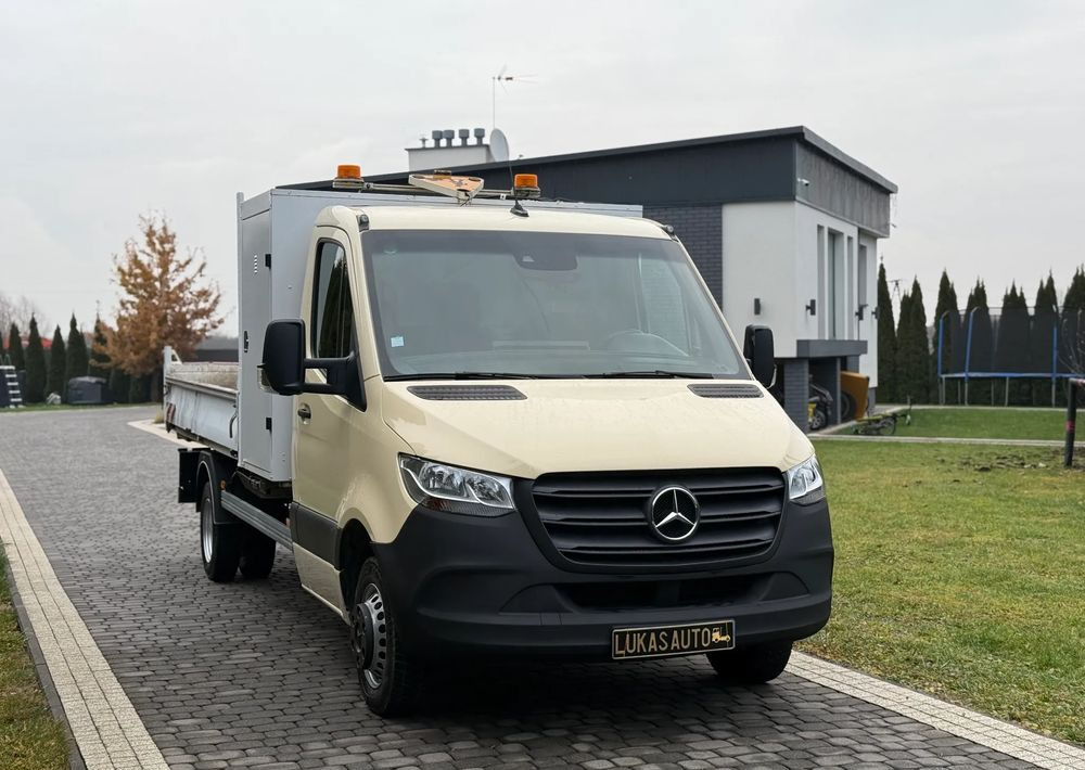 Mercedes-Benz SPRINTER WYWROTKA - Dodávka sklápač: obrázok 3 Mercedes-Benz SPRINTER WYWROTKA - Dodávka sklápač: obrázok 3