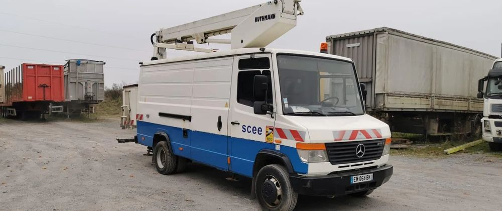Mercedes-Benz VARIO 815D 17 M - Automobilová plošina: obrázok 3 Mercedes-Benz VARIO 815D 17 M - Automobilová plošina: obrázok 3
