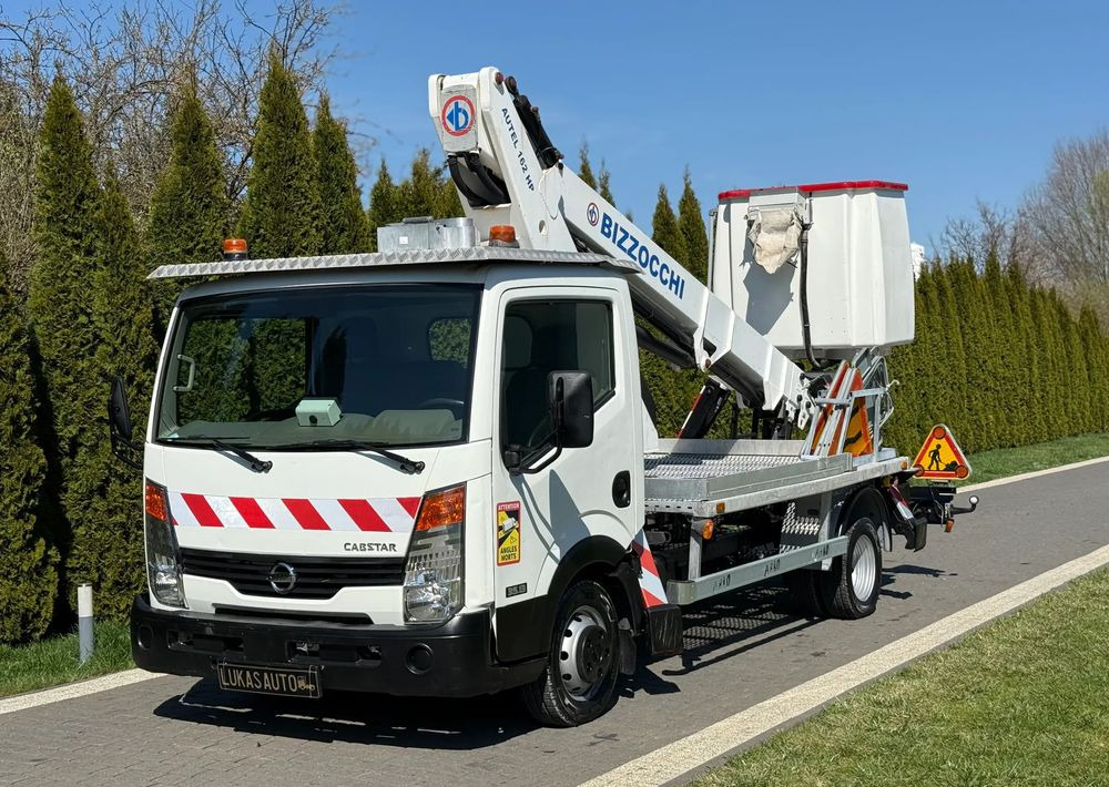 Nissan CABSTAR 16 M MANUAL - Automobilová plošina: obrázok 1 Nissan CABSTAR 16 M MANUAL - Automobilová plošina: obrázok 1