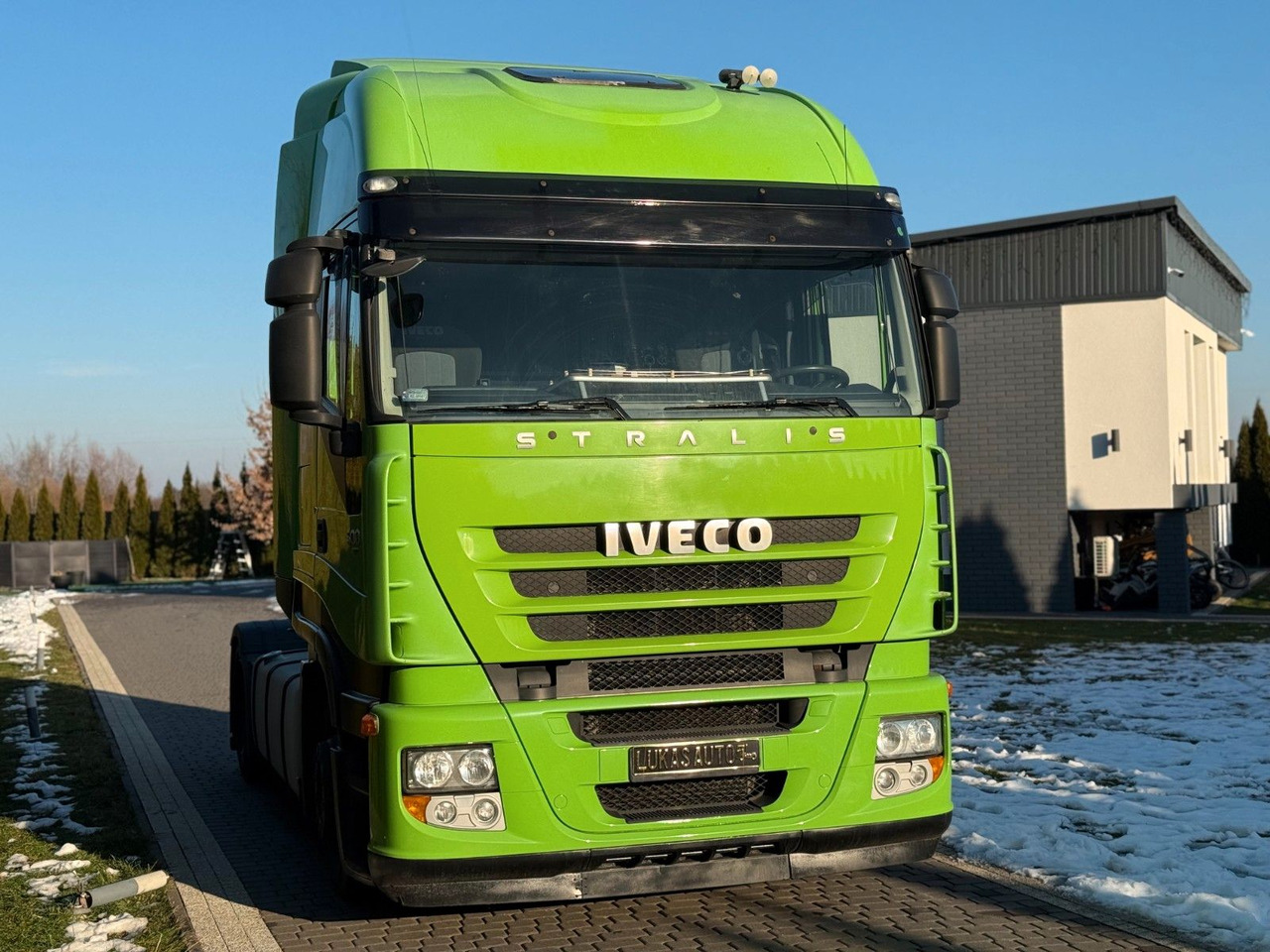 Iveco STRALIS 500 LOW DECK MANUAL - Ťahač: obrázok 3 Iveco STRALIS 500 LOW DECK MANUAL - Ťahač: obrázok 3