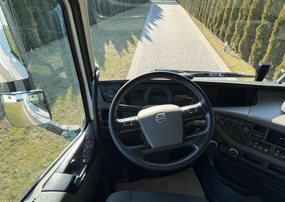 Ťahač Volvo FH 500 PARK COOL HYDRAULIKA ADR: obrázok 10