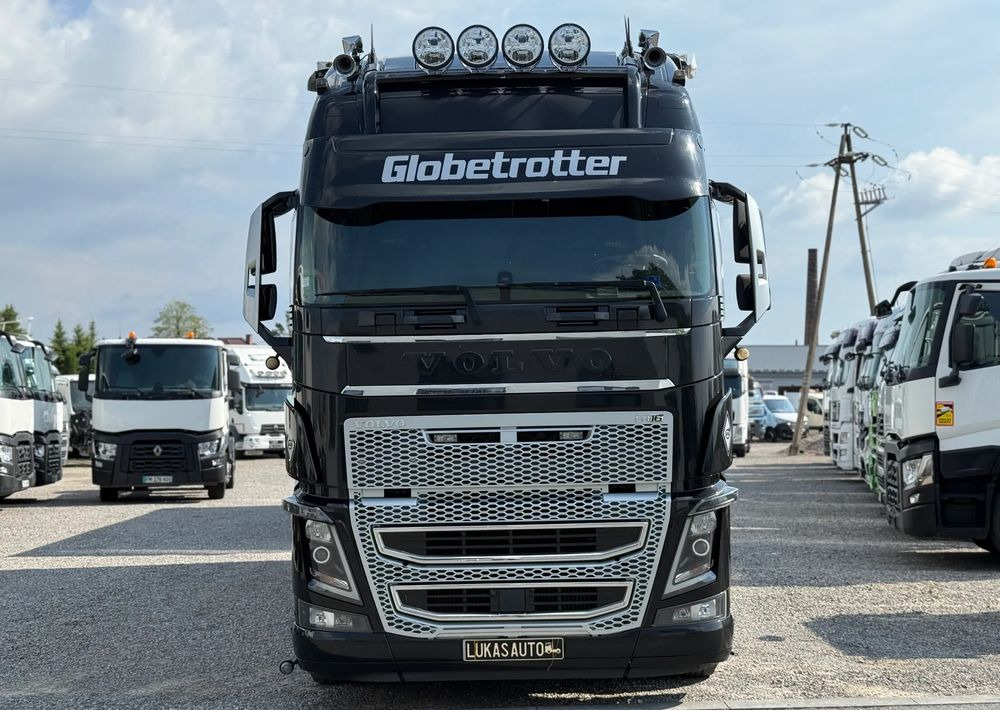 Volvo FH16 660 HP TANDEM 6x2 LIMITED EDITION - Skříňový nákladní auto: obrázok 2 Volvo FH16 660 HP TANDEM 6x2 LIMITED EDITION - Skříňový nákladní auto: obrázok 2