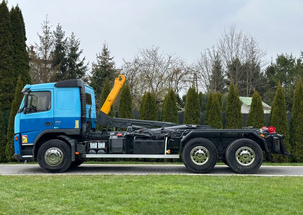 Volvo FM 400 HAKOWIEC 6X4 - Hákový nosič kontajnerov: obrázok 4 Volvo FM 400 HAKOWIEC 6X4 - Hákový nosič kontajnerov: obrázok 4