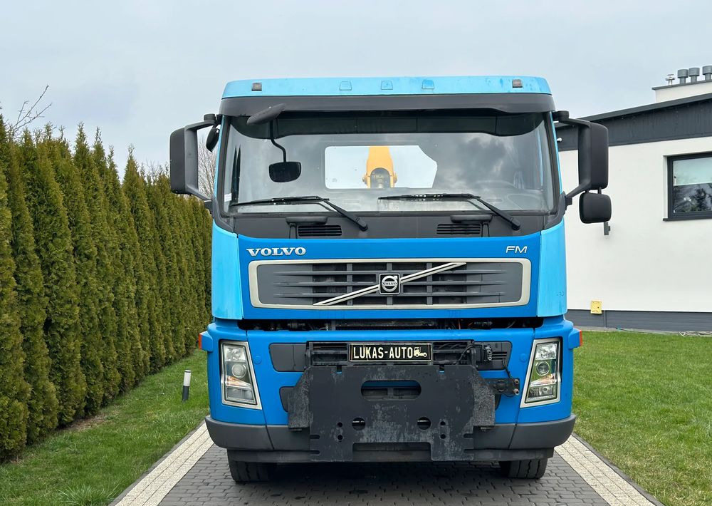 Volvo FM 400 HAKOWIEC 6X4 - Hákový nosič kontajnerov: obrázok 2 Volvo FM 400 HAKOWIEC 6X4 - Hákový nosič kontajnerov: obrázok 2