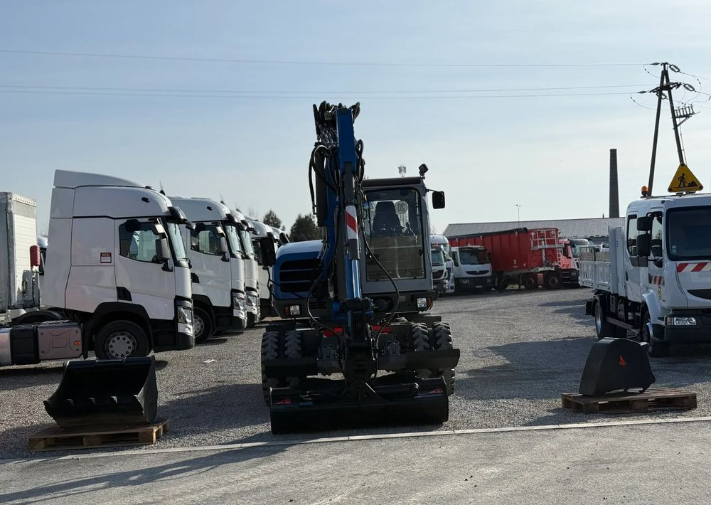 Wacker Neuson 9503-2 TRZY ŁYŻKI - Kolesové rýpadlo: obrázok 2 Wacker Neuson 9503-2 TRZY ŁYŻKI - Kolesové rýpadlo: obrázok 2