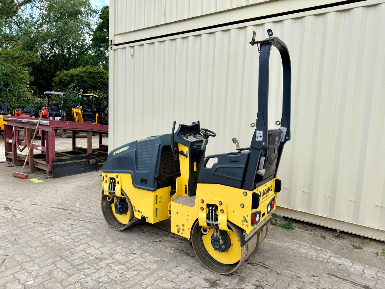 BOMAG BW80AD-5 / 2018 BJ / 1.005 H / 1.550 KG - Cestný valec: obrázok 3 BOMAG BW80AD-5 / 2018 BJ / 1.005 H / 1.550 KG - Cestný valec: obrázok 3